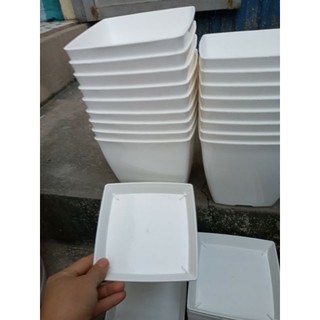 Chậu nhựa trắng cao cấp kèm đĩa hứng nước rộng 16cm