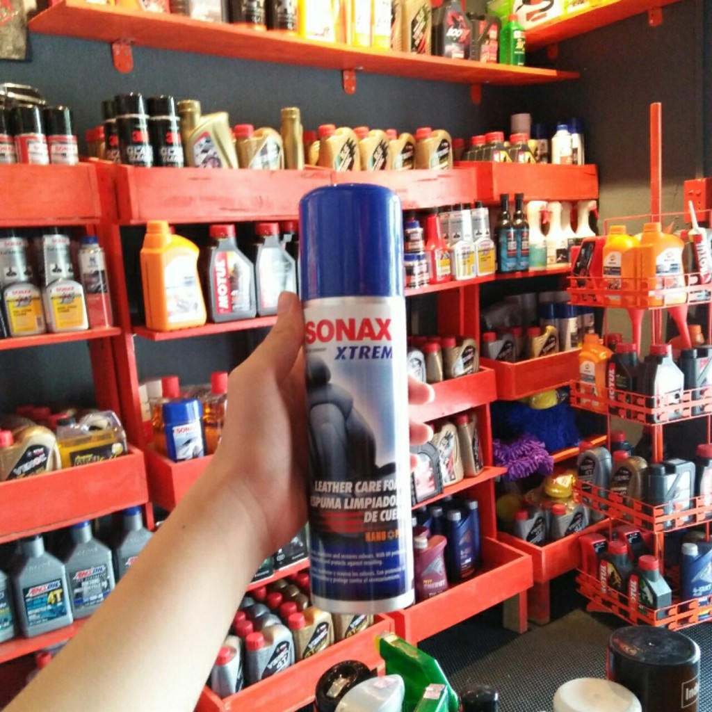 SONAX - Bảo Dưỡng Da Dạng Bọt, Đặc Biệt Da Có Lỗ (Sonax Xtreme Leather Care 250ml) [Hàng Đức Chính Hãng]