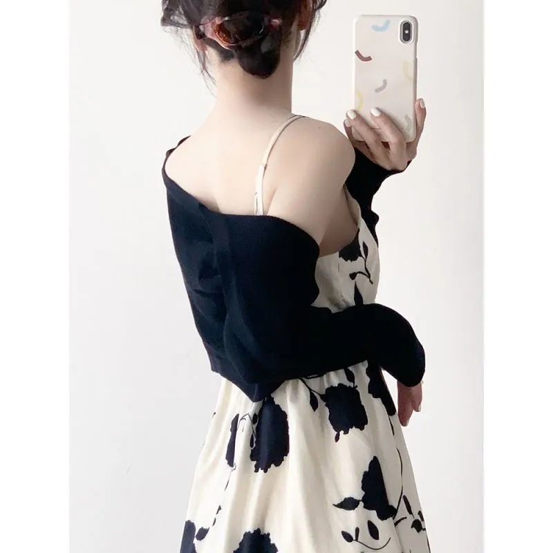 Set Đầm Hai Dây Và Áo Khoác Cardigan Dệt Kim Chống Nắng Thời Trang Mùa Hè Phong Cách Mới Cho Nữ