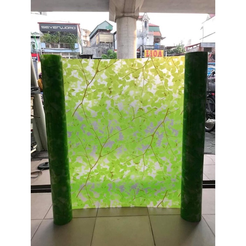 giấy dán kính 3d kích thước 90x100cm