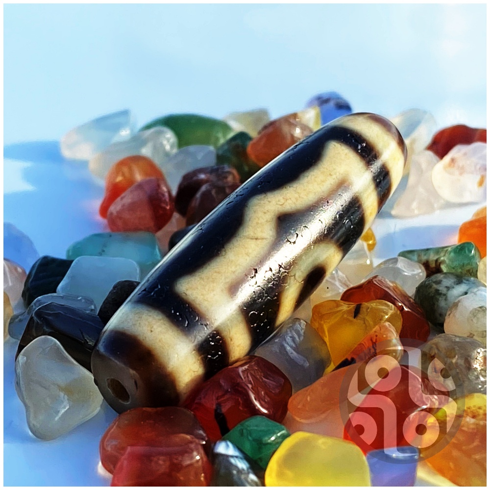 Đá Dzi 3 Mắt Làm Mặt Dây Chuyền Cao Cấp