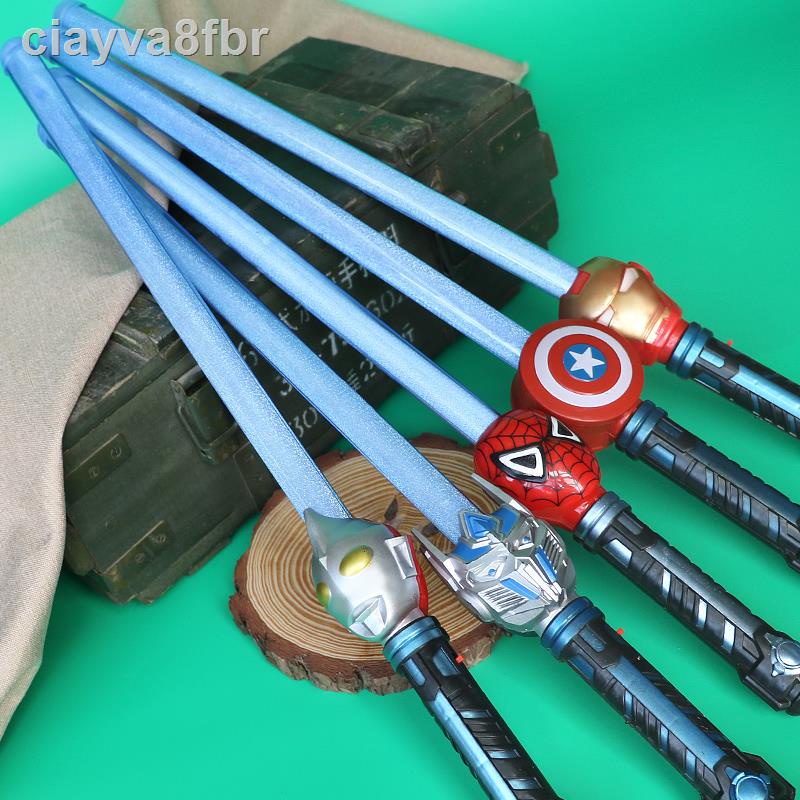 Đồ chơi trẻ em kiếm phát sáng các siêu anh hùng người nhện người sắt đội trưởng mỹ giúp bé nhập vai thú vị