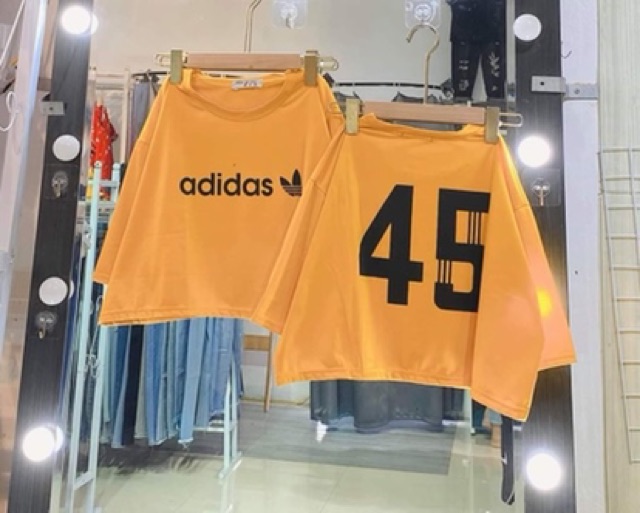 Áo croptop số 45 hai mặt TT12