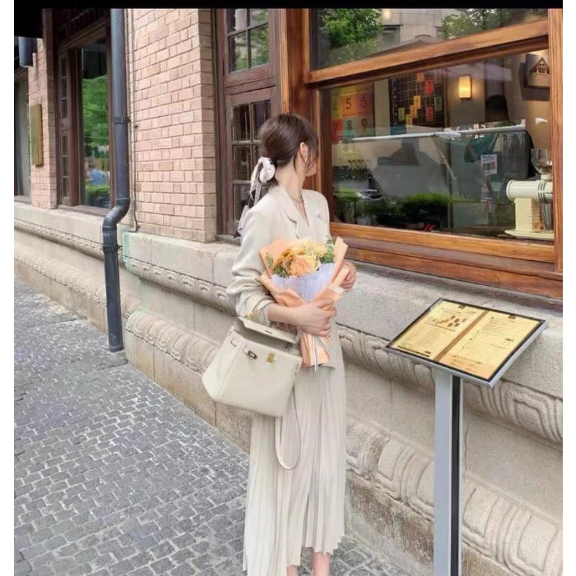 SIÊU PHẨM CẬP BẾN! !CE nhanh tay nhé ạ, hàng thủ công e về , ưng cực kì luôn ! Hot thì k PHẢI BÀN! | BigBuy360 - bigbuy360.vn