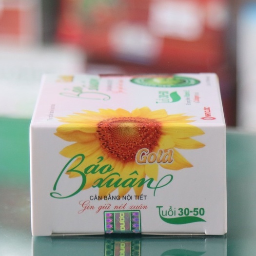Bảo Xuân Gold giữ gìn tuổi xuân, hạn chế tình trạng lão hóa, giảm nếp nhăn và chậm quá trình mãn kinh.