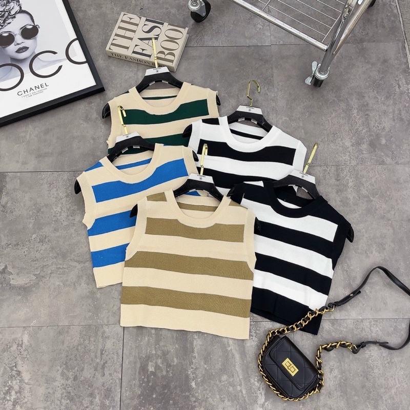 Áo sát nách kẻ ngang