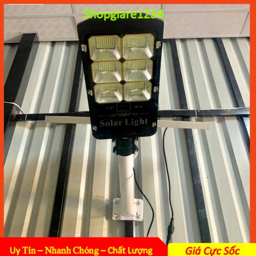 Đèn đường 200W NĂNG LƯỢNG MẶT TRỜI (có đồng hồ hiển thị % pin)