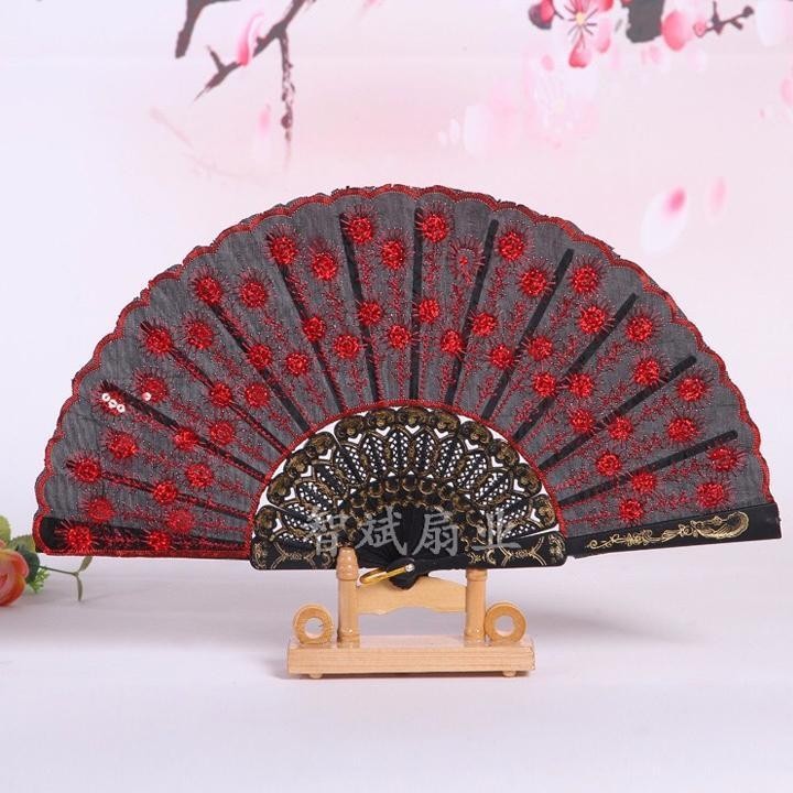 Quạt cổ trang họa tiết lông công nan nhựa nền xanh quạt cẩm tay trang trí cosplay