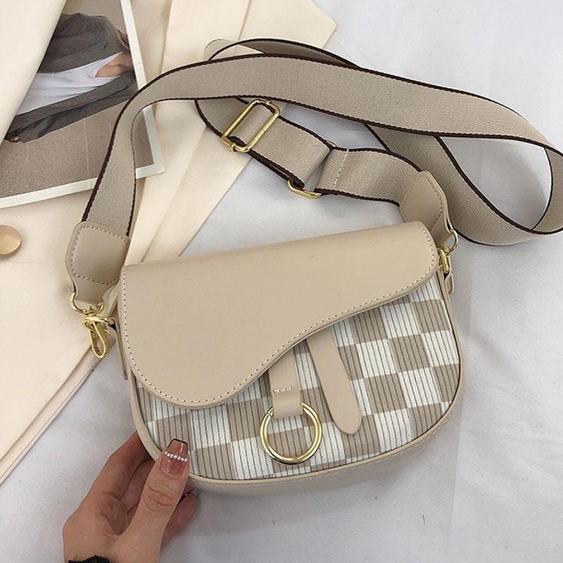 Túi Đeo Chéo Họa Tiết Caro Thời Trang Dễ Phối Đồ Cho Nữ