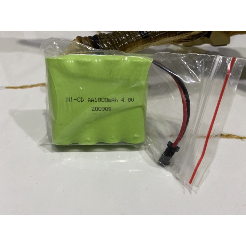 Pin 4,8v 1800mah jack SM thay cho đồ chơi