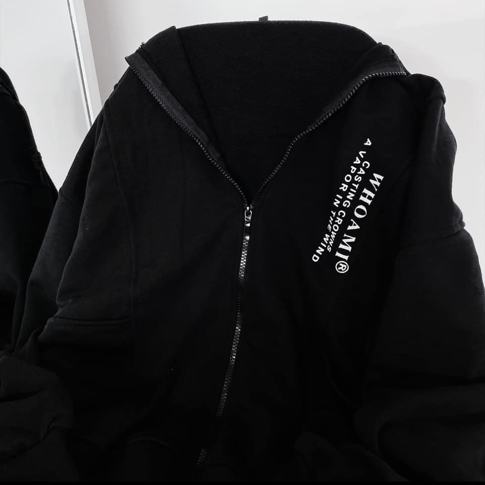 Áo khoác tay dài chữ Whoami | BigBuy360 - bigbuy360.vn