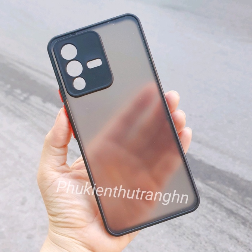 Ốp lưng Vivo V23 5G chất liệu nhám chống bám bẩn, chống mồ hôi tay có gờ bảo vệ camera