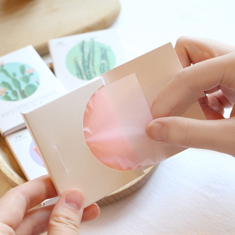 Set 50 tờ giấy thấm dầu vệ sinh da mặt | BigBuy360 - bigbuy360.vn