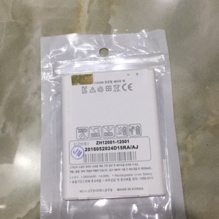 Pin sky a850 có 2 màu đen và trắng
