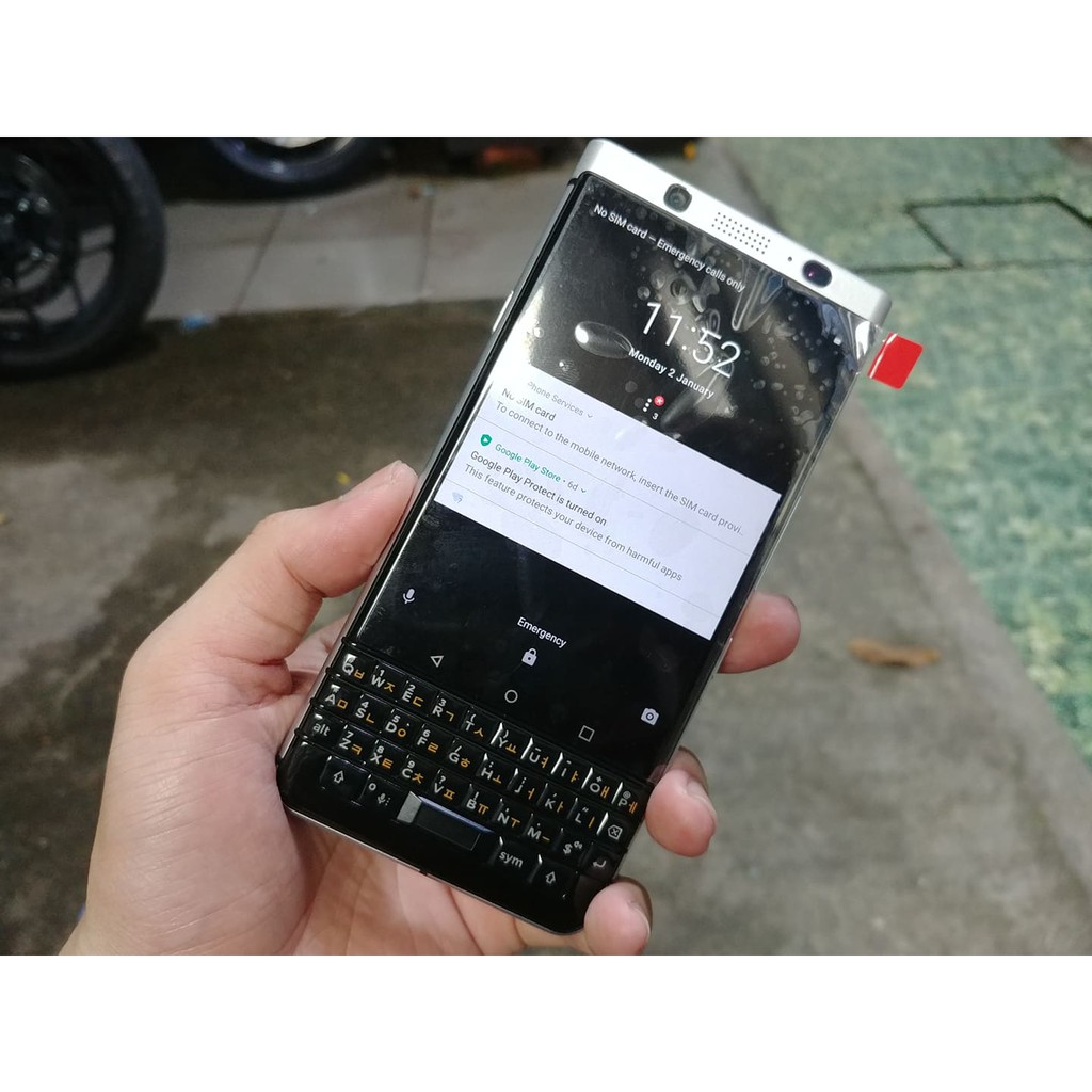 Điện thoại Blackberry KeyOne chính hãng