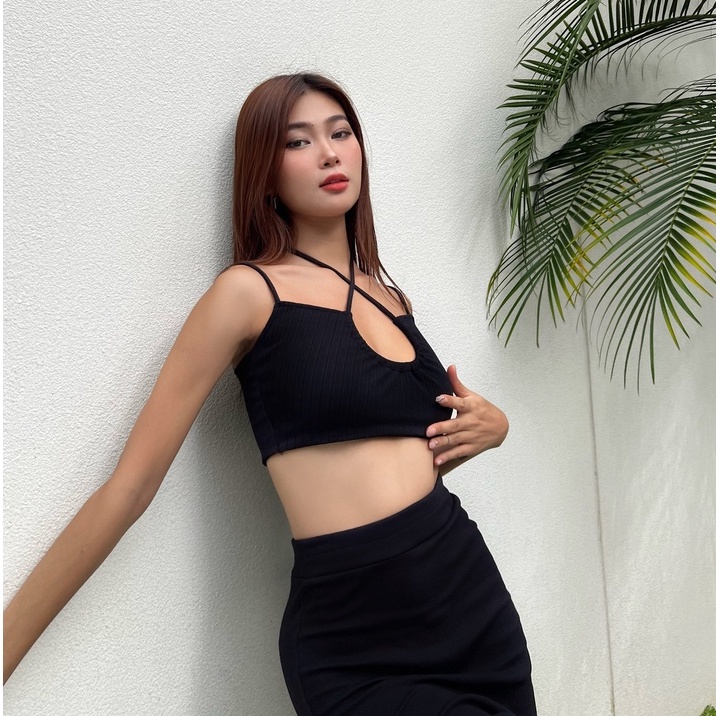 Áo croptop nữ hai dây TOPTIFY kiểu yếm cột cổ khoen ngực Rosalie Top AC46