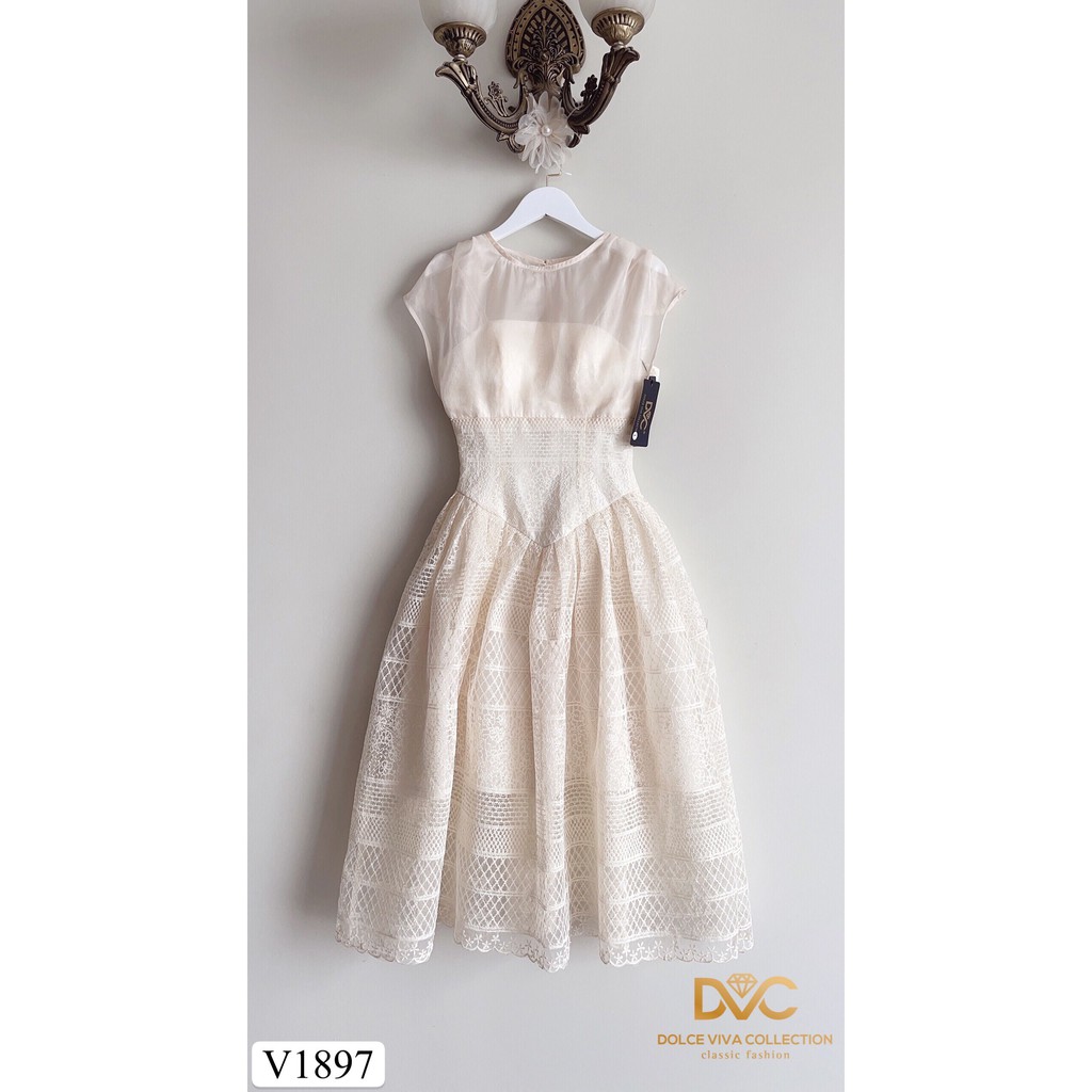 [Mã FAGREEN1505 giảm tới 30K đơn 99K] Váy ren kem sát nách V1897 - Đẹp Shop DVC (Kèm ảnh thật trải sàn do shop tự chụp) | BigBuy360 - bigbuy360.vn