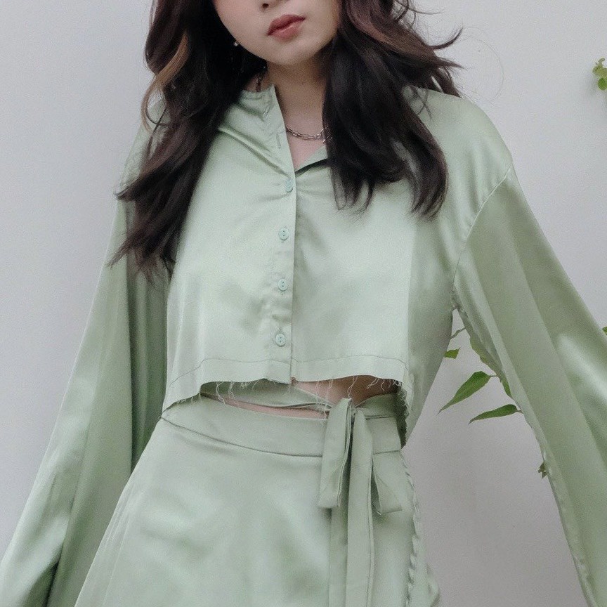 Somi lụa tay rộng tua rua cổ tròn