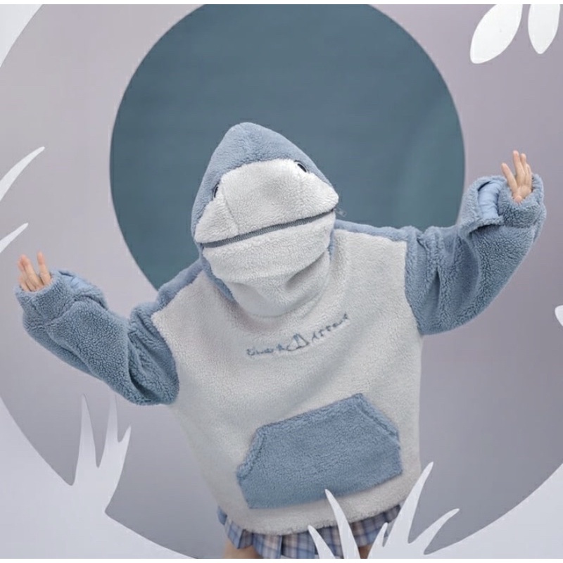 Áo hoodie con cá mập