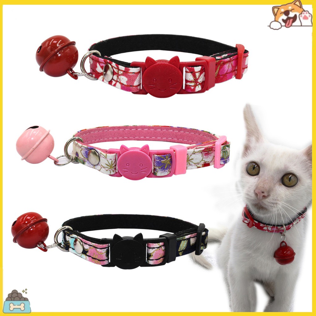 Vòng cổ gắn chuông có khóa an toàn in hoa cho mèo