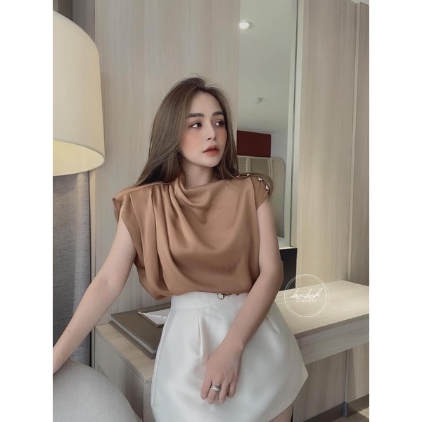 BÁN SỈ ÁO LỤA SÁT NÁCH KHUY VAI