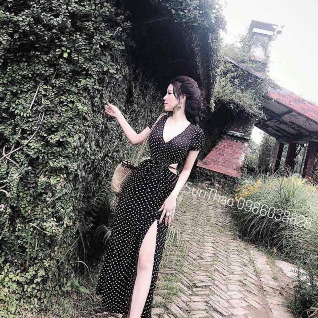 ♥️♥️đầm maxi bi hở eo - hàng thiết kế Chất liệu :voan cao cấp, dày dặn, mịn đẹp 🌈🌈Màu sắc : đẹp y ảnh chụp