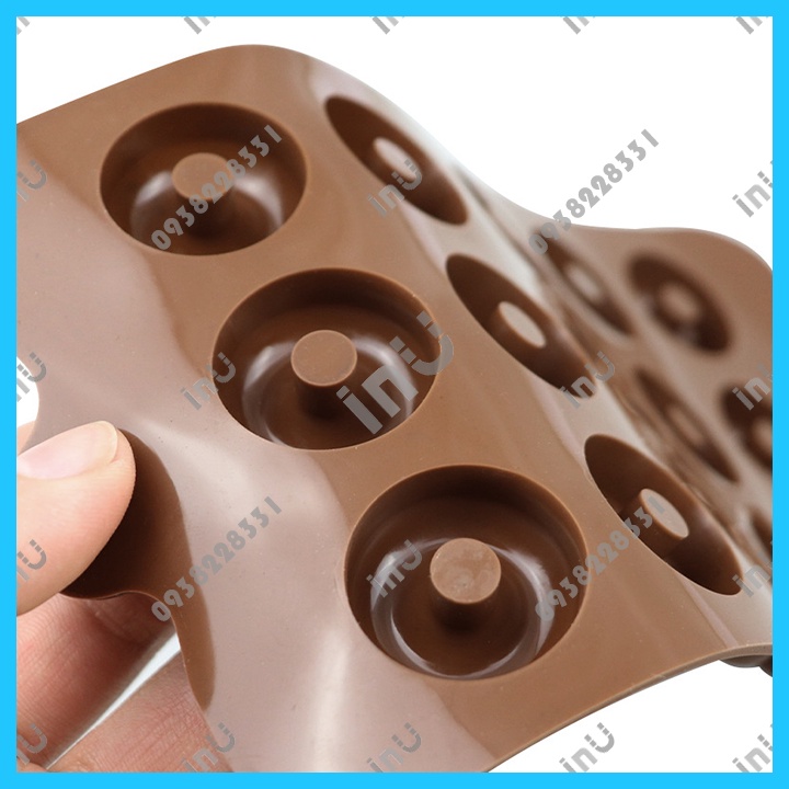 HCM - Khuôn silicon donut mini 15 ô làm socola donut, đổ rau câu, làm kẹo dẻo donut trái cây cho bé ăn dặm