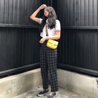 Quần CARO vải dày chuẩn form.