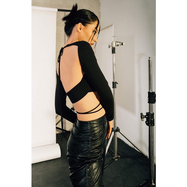 Trance cut-out croptop | BigBuy360 - bigbuy360.vn