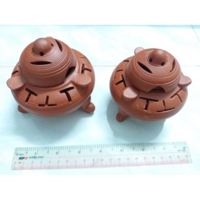 Lư gốm đốt trầm