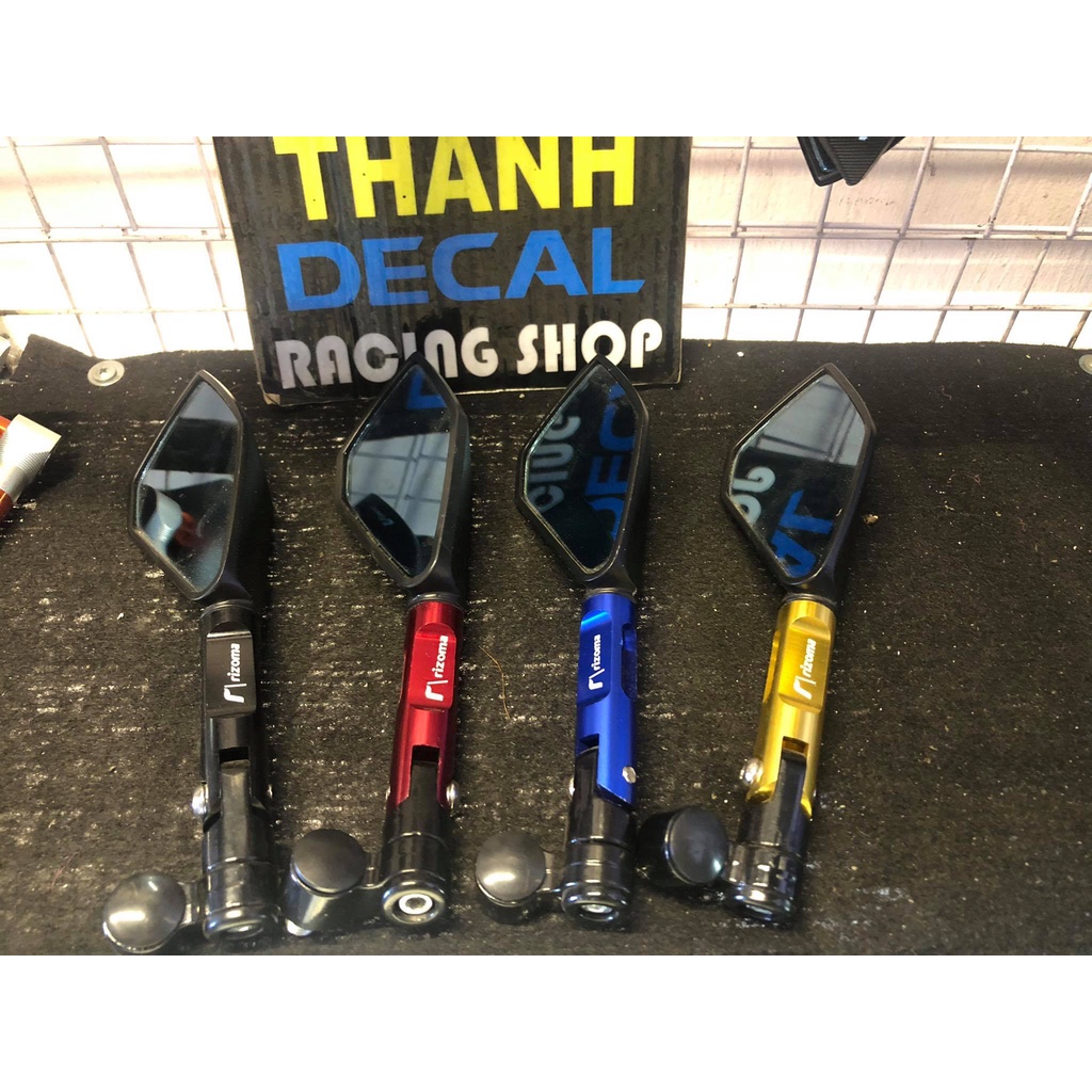 Gương 5 cạnh riroma tặng kèm ốc ....