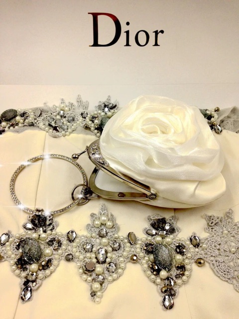 (ORDER) Túi dự tiệc retro hoa hồng | BigBuy360 - bigbuy360.vn