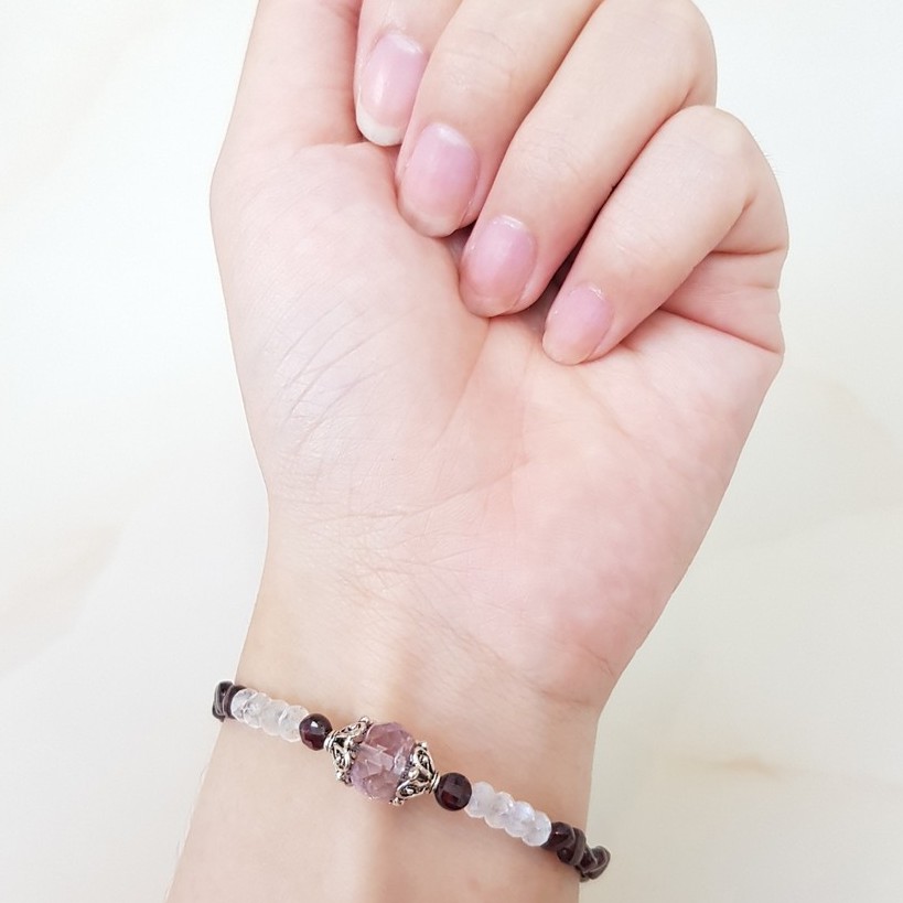 Vòng tay Garnet nhí