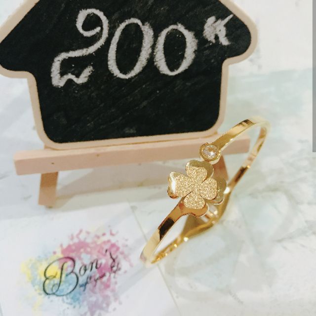 VÒNG CỎ 4 LÁ