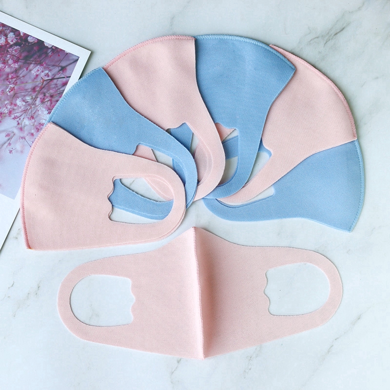 Khẩu trang vải cotton in hoạt hình thoáng khí dễ giặt dành cho trẻ em và người lớn