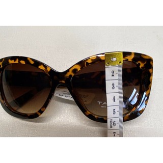 Kính mát Tahari Sunglasses Brown Gradient Lens TH558