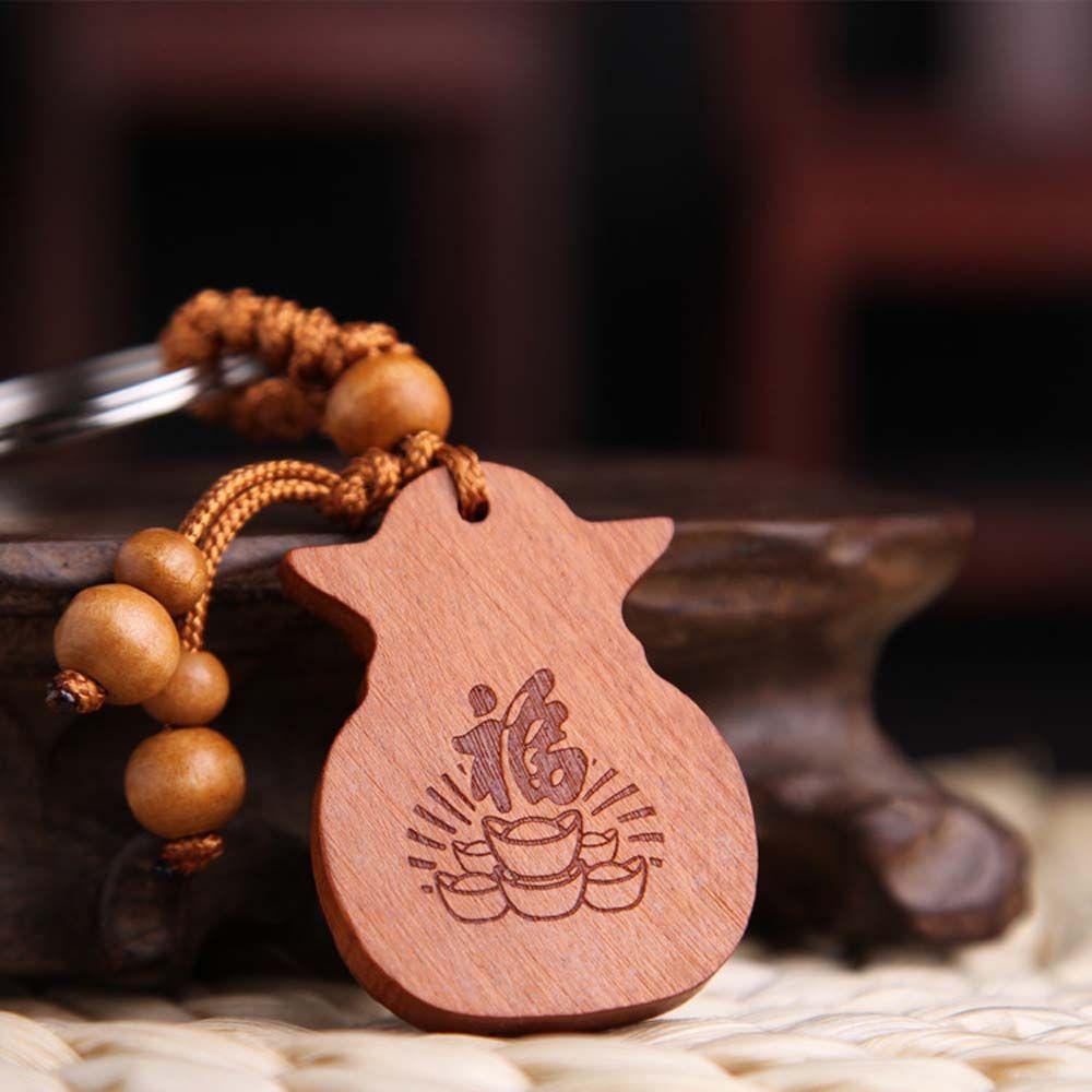 Móc Khóa May Mắn Bằng Gỗ Đào Chạm Khắc Tinh Xảo