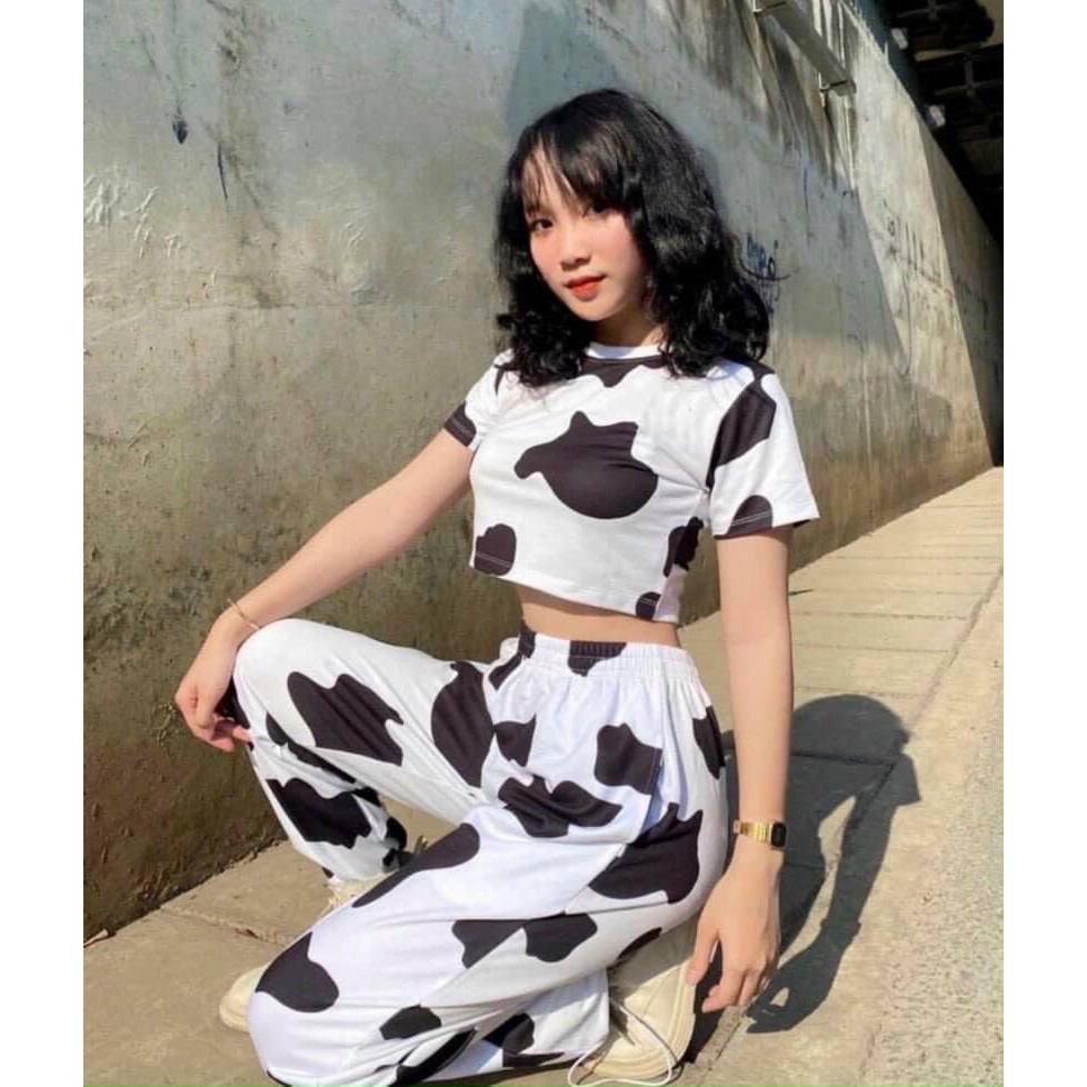 [HÀNG HOT] Set Áo Croptop Bò Sữa Kèm Quần Bo Chun Ống Rộng  💋 Bộ Quần Bo Chun Và Áo Crotop Hoạ Tiết Bò Sữa Cực Chất