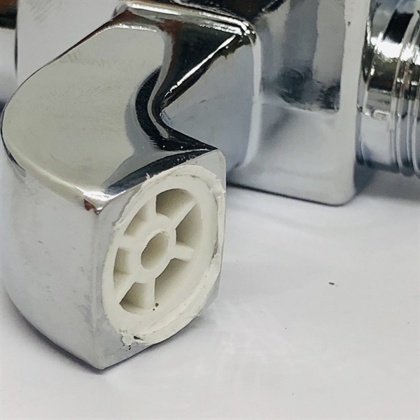 Củ sen tắm Vuông inox cao cấp