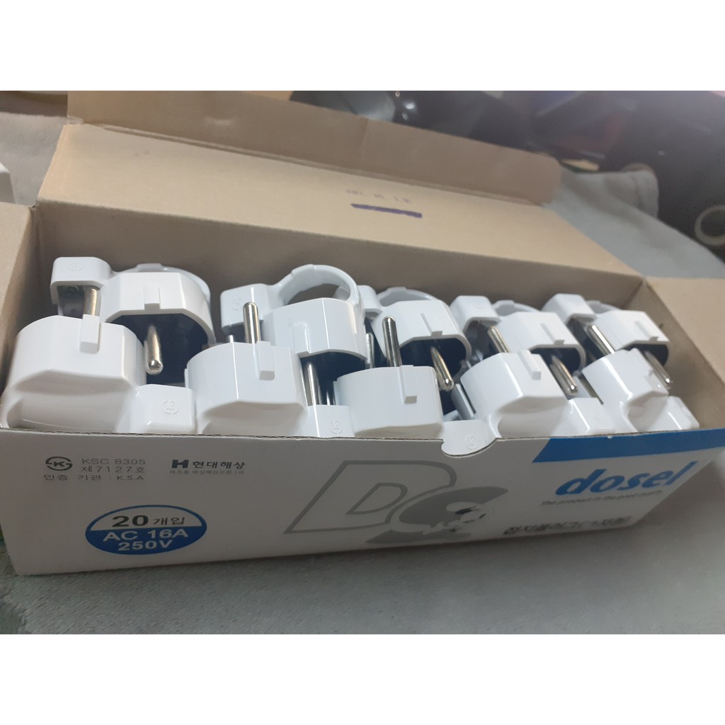 Phích cắm điện DP2104