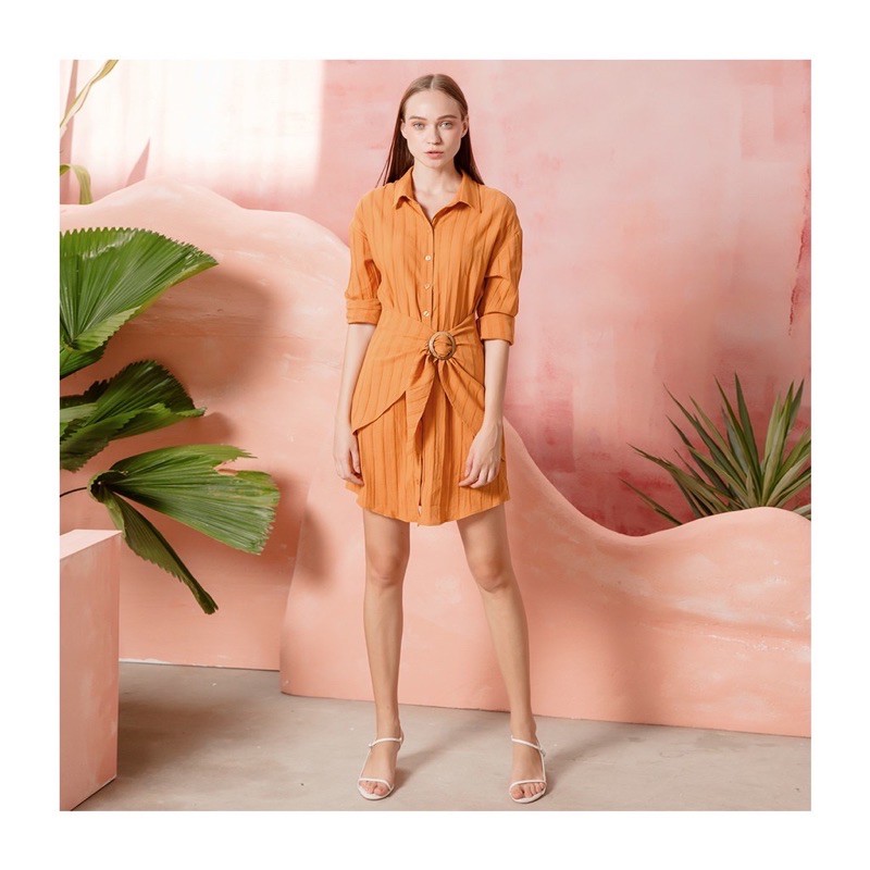 Thanh lý đầm COCO SIN - Đầm Sơ Mi Cam Khóa Gỗ size S mua 790k pass 150k