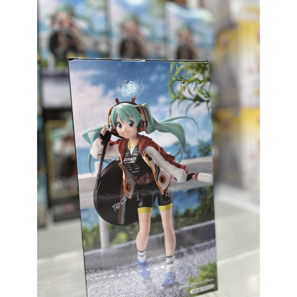 Mô hình chính hãng HATSUNE MIKU - phiên bản RACING team UKYO 2020 (dòng ESPRESTO) - hãng BANPRESTO