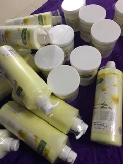 Bộ chăm sóc da hoa cúc dành cho spa(tác lẻ)