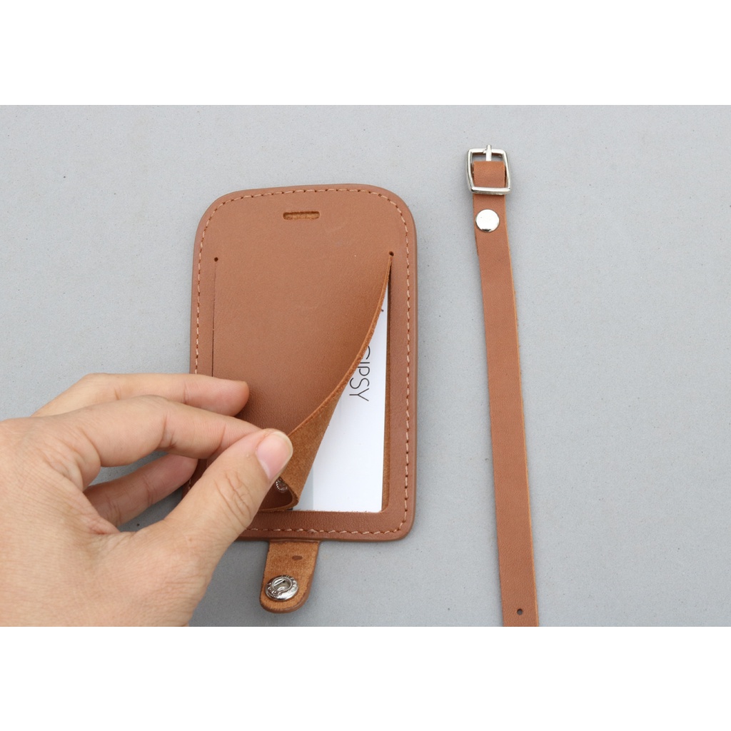 Thẻ Treo Hành Lí/ Luggage Tag Da Bò Có Dây Gài Có Nút Bóp Thương Hiệu GIPSY