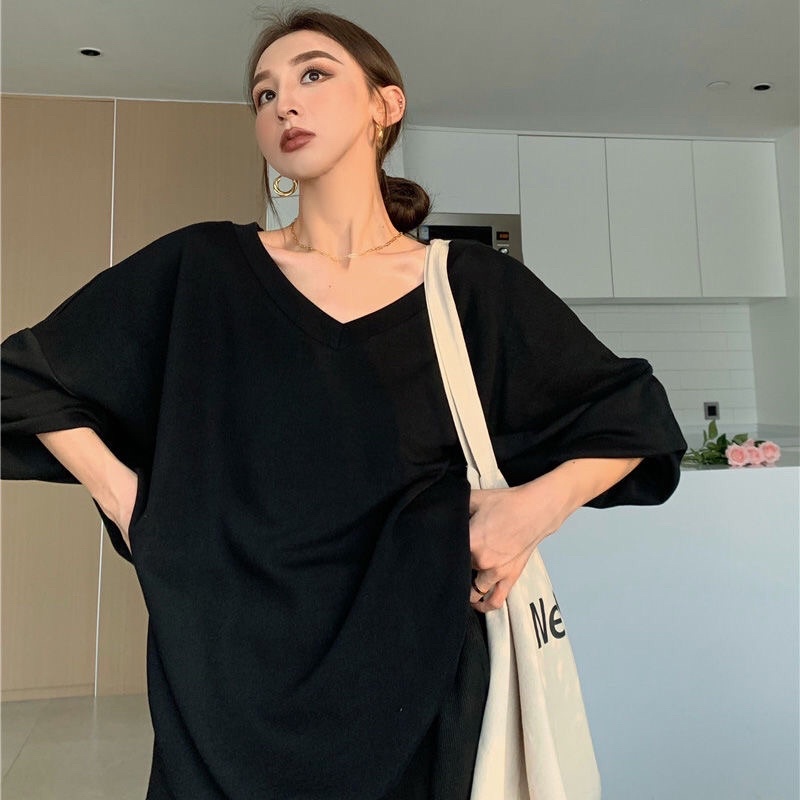 Áo thun tay dài cổ V dáng basic