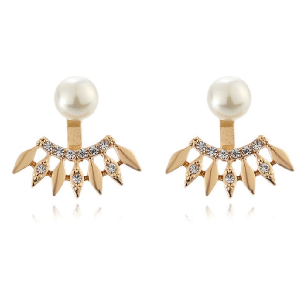 Khuyên tai đính ngọc trai giả sang trọng hợp thời trang
