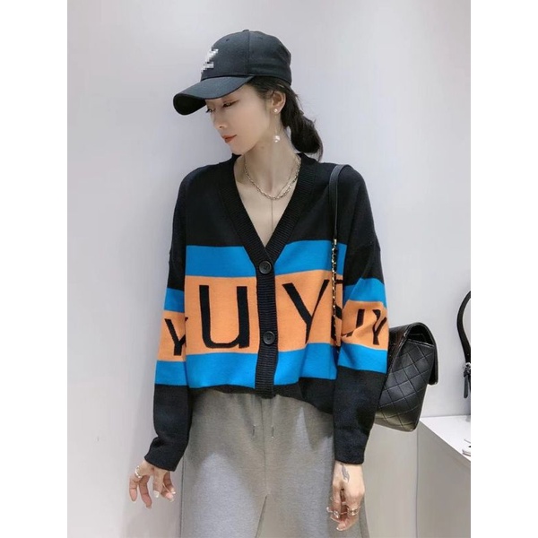 Áo len cardigan sọc chữ hàng Quảng Châu- OnlyOne