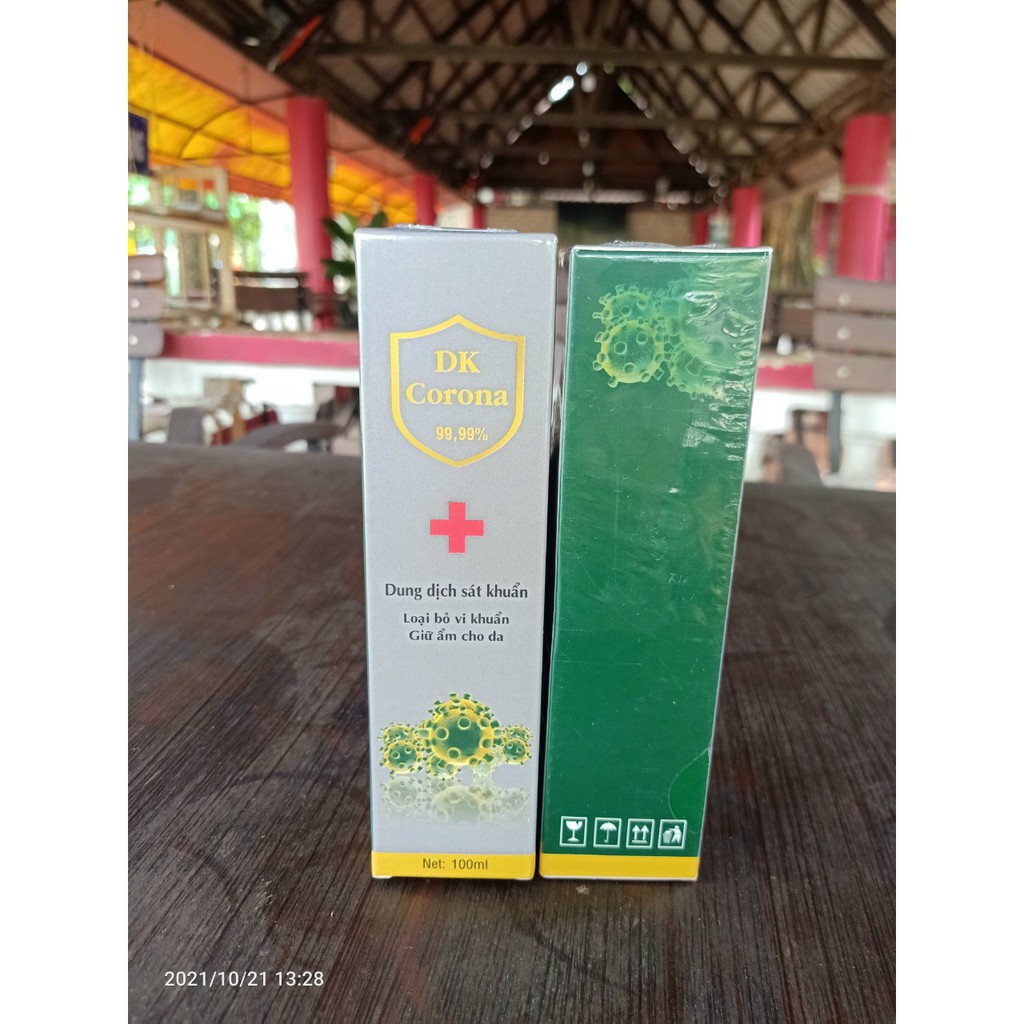 Nước sát khuẩn Corona 100ml 99,99% làm sạch giữ ẩm cho da | BigBuy360 - bigbuy360.vn