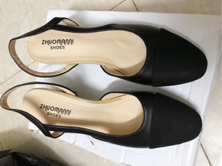 [Free ship] Giày mũi đen gót vuông 5p (2 màu: nude,đen)