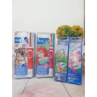 Bàn chải đánh răng oral b
